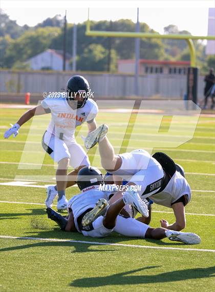 Thumbnail 2 in Grand Saline vs Daingerfield photogallery.