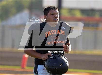 Thumbnail 3 in Grand Saline vs Daingerfield photogallery.
