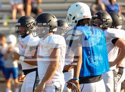Thumbnail 2 in Grand Saline vs Daingerfield photogallery.