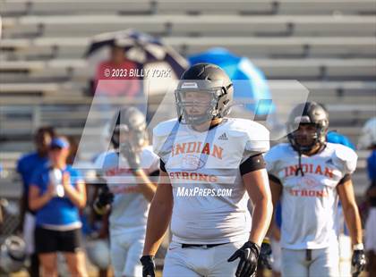 Thumbnail 2 in Grand Saline vs Daingerfield photogallery.