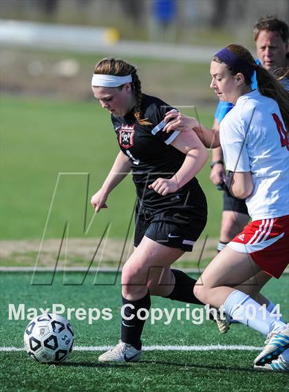 Thumbnail 2 in Parkway South vs Granite City (St. Louis Soccer Classic) photogallery.