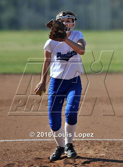Thumbnail 1 in San Dimas @ Diamond Ranch photogallery.