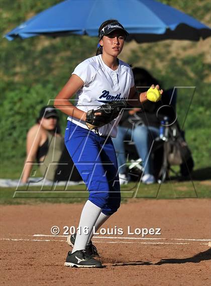Thumbnail 2 in San Dimas @ Diamond Ranch photogallery.