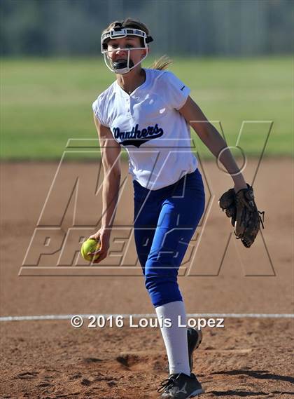 Thumbnail 2 in San Dimas @ Diamond Ranch photogallery.