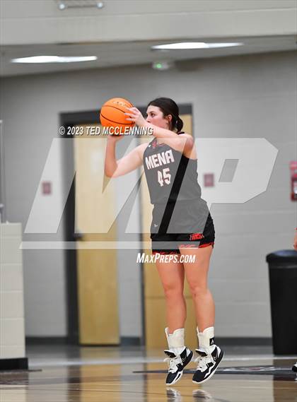 Thumbnail 1 in Farmington vs Mena (AAA 4A-North Regional first round) photogallery.
