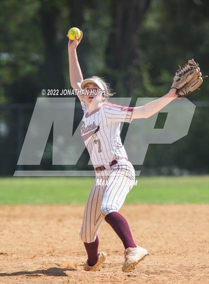Thumbnail 1 in Lake Gibson vs Columbia (Raider Invitational) photogallery.