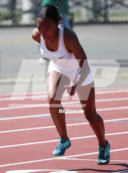 Thumbnail 3 in McClatchy @ Monterey Trail photogallery.