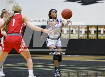 Thumbnail 3 in Sunnyvale vs. Van (UIL 4A Bi-District) photogallery.