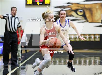 Thumbnail 1 in Sunnyvale vs. Van (UIL 4A Bi-District) photogallery.