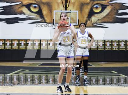 Thumbnail 3 in Sunnyvale vs. Van (UIL 4A Bi-District) photogallery.