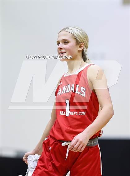 Thumbnail 3 in Sunnyvale vs. Van (UIL 4A Bi-District) photogallery.