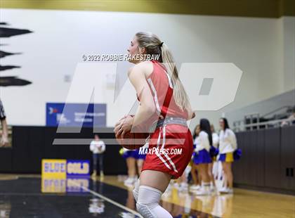 Thumbnail 3 in Sunnyvale vs. Van (UIL 4A Bi-District) photogallery.