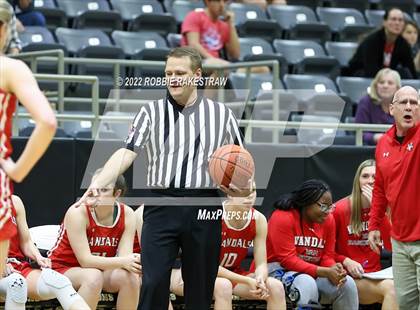 Thumbnail 2 in Sunnyvale vs. Van (UIL 4A Bi-District) photogallery.