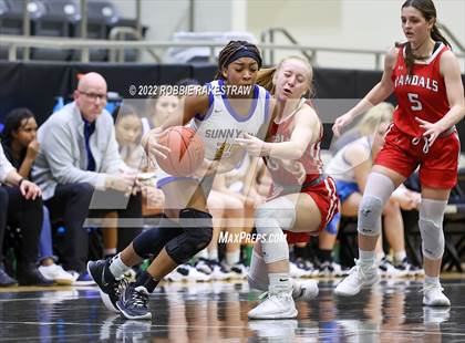 Thumbnail 1 in Sunnyvale vs. Van (UIL 4A Bi-District) photogallery.