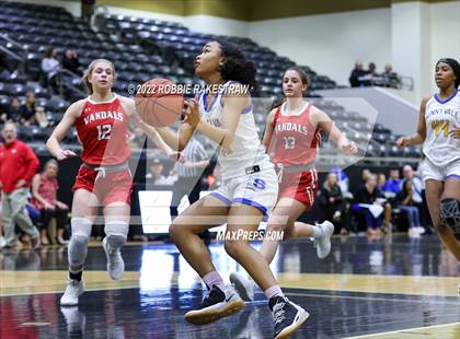 Thumbnail 1 in Sunnyvale vs. Van (UIL 4A Bi-District) photogallery.
