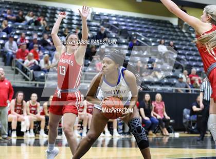 Thumbnail 1 in Sunnyvale vs. Van (UIL 4A Bi-District) photogallery.