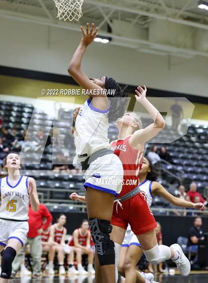 Thumbnail 1 in Sunnyvale vs. Van (UIL 4A Bi-District) photogallery.