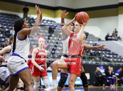 Thumbnail 1 in Sunnyvale vs. Van (UIL 4A Bi-District) photogallery.