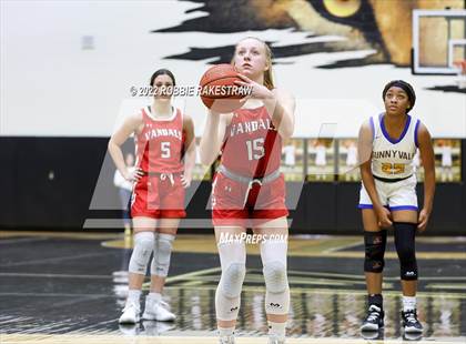 Thumbnail 3 in Sunnyvale vs. Van (UIL 4A Bi-District) photogallery.