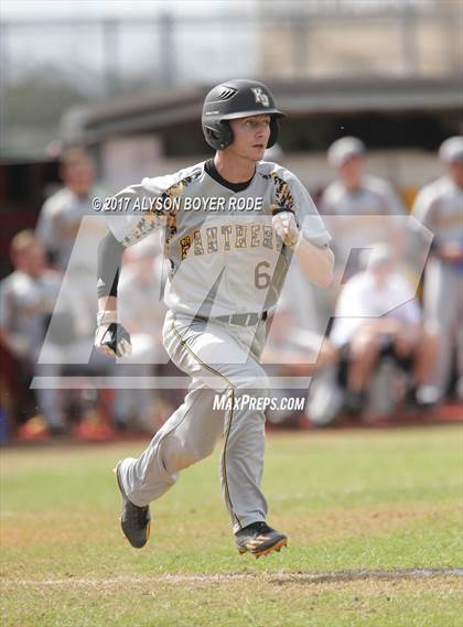 Thumbnail 2 in Flower Mound vs. Klein Oak photogallery.