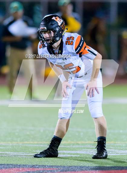 Thumbnail 1 in Crystal City vs. Llano (UIL 4A Bi-District Playoffs) photogallery.