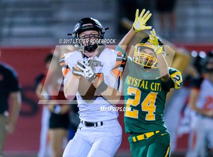 Thumbnail 2 in Crystal City vs. Llano (UIL 4A Bi-District Playoffs) photogallery.