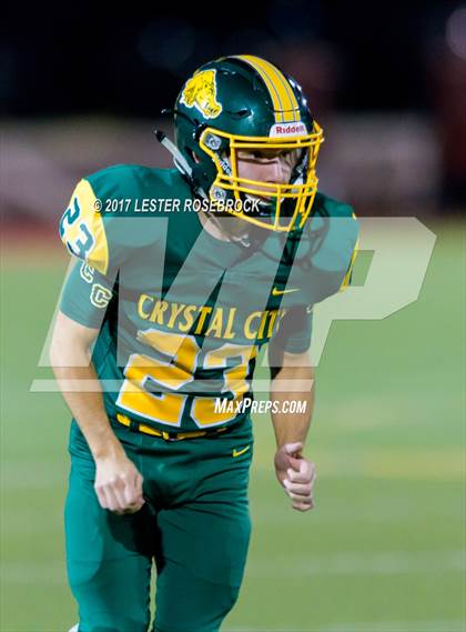 Thumbnail 3 in Crystal City vs. Llano (UIL 4A Bi-District Playoffs) photogallery.