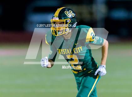 Thumbnail 2 in Crystal City vs. Llano (UIL 4A Bi-District Playoffs) photogallery.
