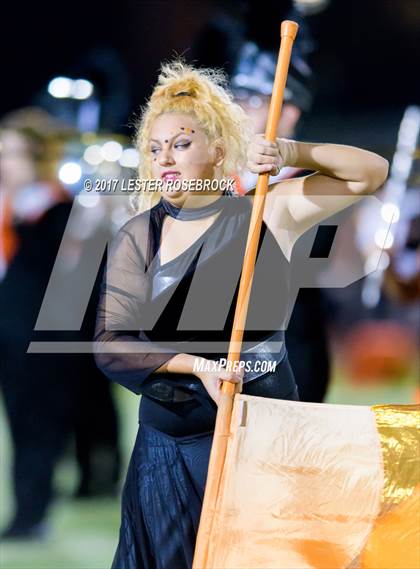 Thumbnail 2 in Crystal City vs. Llano (UIL 4A Bi-District Playoffs) photogallery.