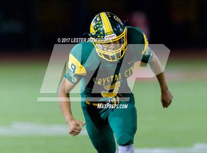 Thumbnail 2 in Crystal City vs. Llano (UIL 4A Bi-District Playoffs) photogallery.