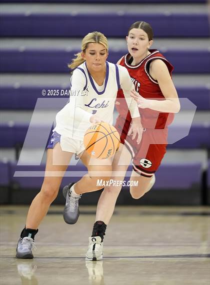 Thumbnail 1 in Springville @ Lehi photogallery.