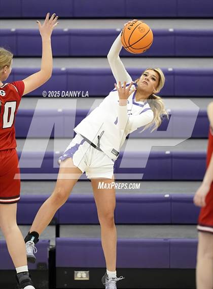 Thumbnail 1 in Springville @ Lehi photogallery.