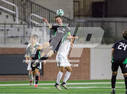 Thumbnail 3 in Dallas Jesuit vs. Southlake Carroll (UIL 6A D2 Regional Final Playoff) photogallery.