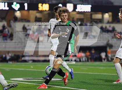Thumbnail 1 in Dallas Jesuit vs. Southlake Carroll (UIL 6A D2 Regional Final Playoff) photogallery.