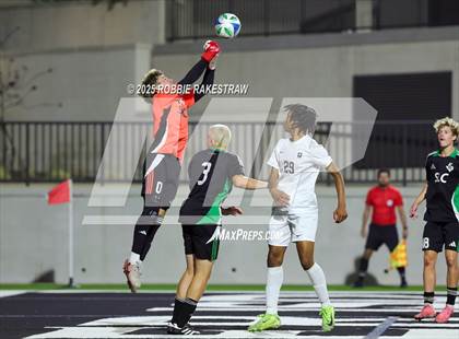 Thumbnail 1 in Dallas Jesuit vs. Southlake Carroll (UIL 6A D2 Regional Final Playoff) photogallery.