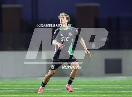 Thumbnail 1 in Dallas Jesuit vs. Southlake Carroll (UIL 6A D2 Regional Final Playoff) photogallery.