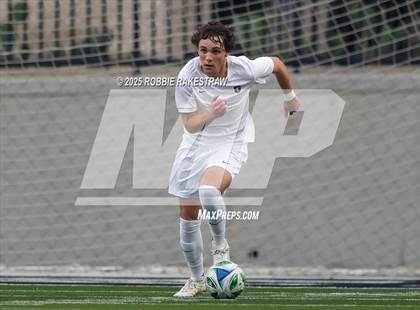 Thumbnail 3 in Dallas Jesuit vs. Southlake Carroll (UIL 6A D2 Regional Final Playoff) photogallery.