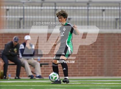Thumbnail 1 in Dallas Jesuit vs. Southlake Carroll (UIL 6A D2 Regional Final Playoff) photogallery.