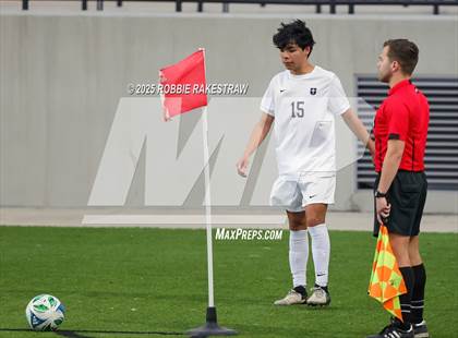 Thumbnail 3 in Dallas Jesuit vs. Southlake Carroll (UIL 6A D2 Regional Final Playoff) photogallery.