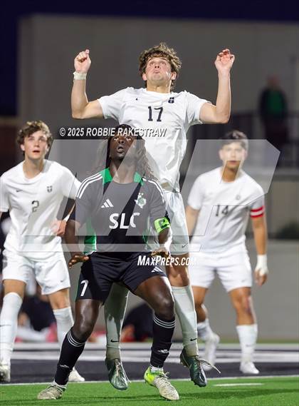 Thumbnail 1 in Dallas Jesuit vs. Southlake Carroll (UIL 6A D2 Regional Final Playoff) photogallery.