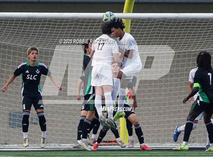 Thumbnail 1 in Dallas Jesuit vs. Southlake Carroll (UIL 6A D2 Regional Final Playoff) photogallery.