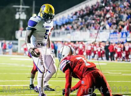 Thumbnail 1 in Archbishop Rummel vs St. Augustine (LHSAA Division I Semifinal) photogallery.