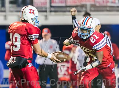 Thumbnail 3 in Archbishop Rummel vs St. Augustine (LHSAA Division I Semifinal) photogallery.