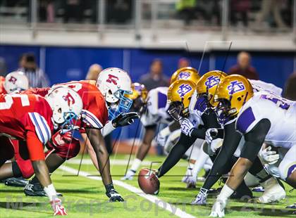 Thumbnail 2 in Archbishop Rummel vs St. Augustine (LHSAA Division I Semifinal) photogallery.