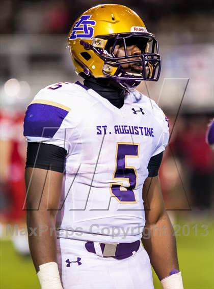 Thumbnail 3 in Archbishop Rummel vs St. Augustine (LHSAA Division I Semifinal) photogallery.