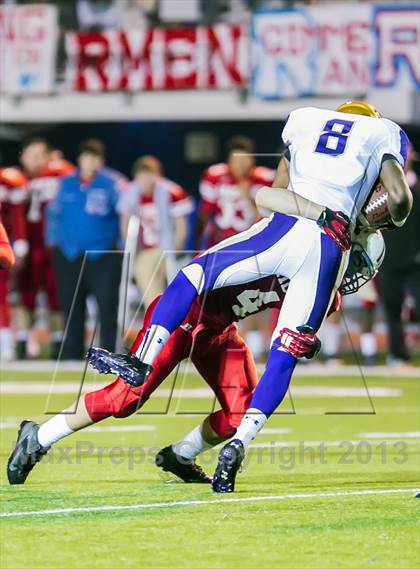 Thumbnail 2 in Archbishop Rummel vs St. Augustine (LHSAA Division I Semifinal) photogallery.
