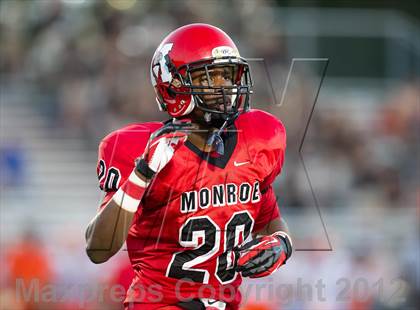 Thumbnail 3 in Monroe vs Marvin Ridge photogallery.