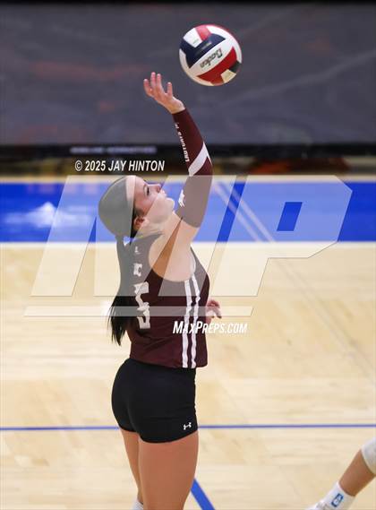 Thumbnail 1 in Nocona vs. Hawley (UIL 2A Area Playoff Division I) photogallery.