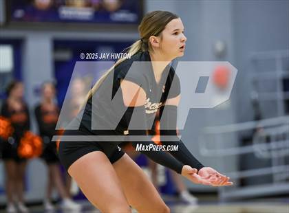 Thumbnail 2 in Nocona vs. Hawley (UIL 2A Area Playoff Division I) photogallery.