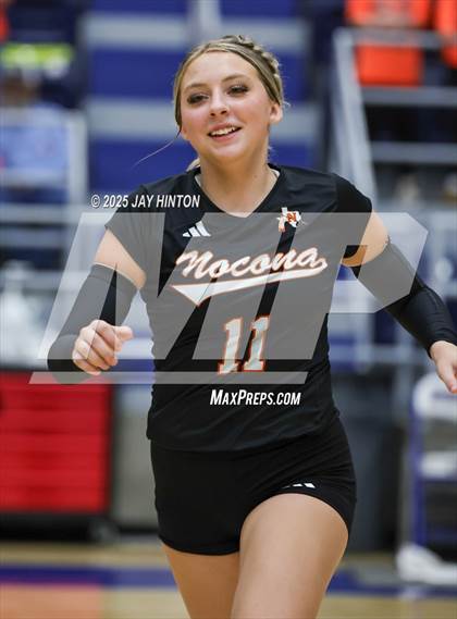 Thumbnail 3 in Nocona vs. Hawley (UIL 2A Area Playoff Division I) photogallery.